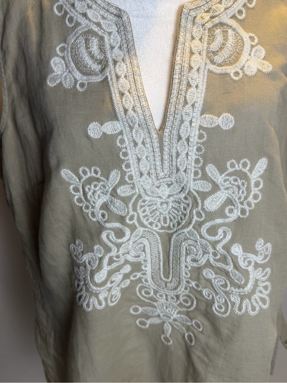 Embroidered Linen Blend Sleeveless Tunic Blouse - Beige - Picture 3 of 6